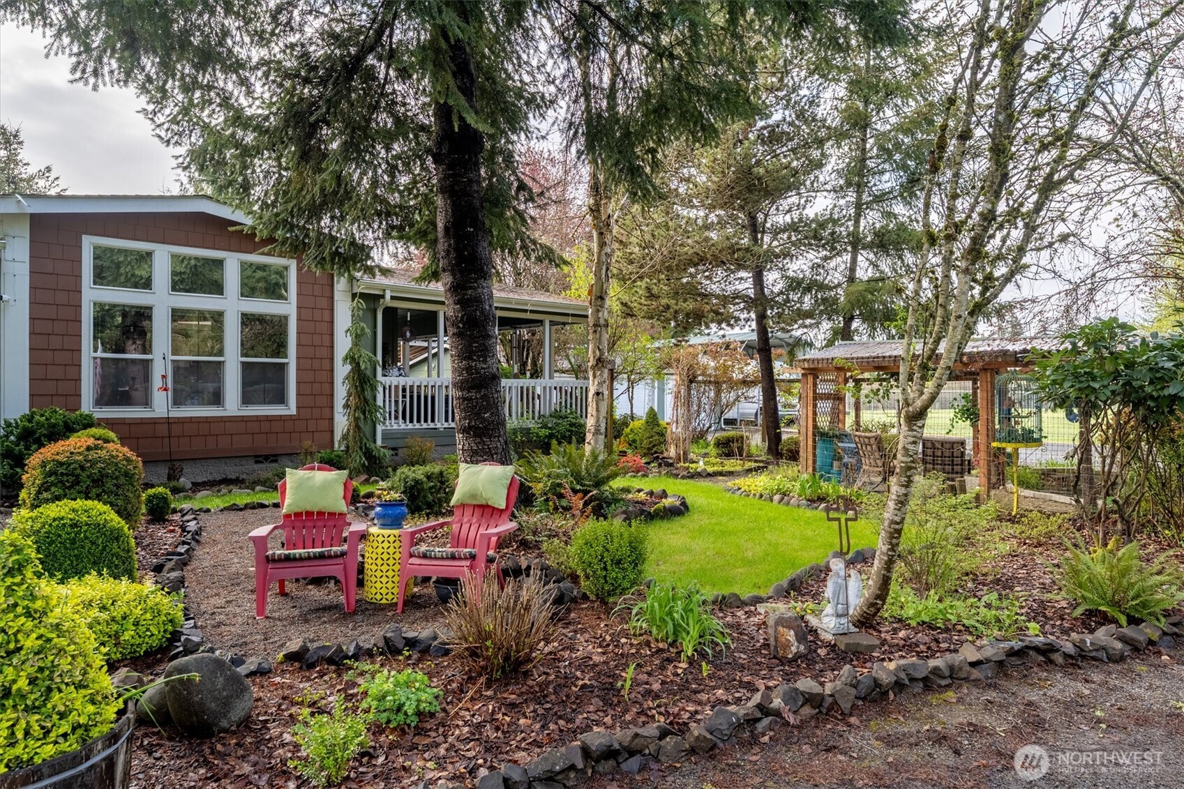 138 Twin Peaks Road Property Photo 3