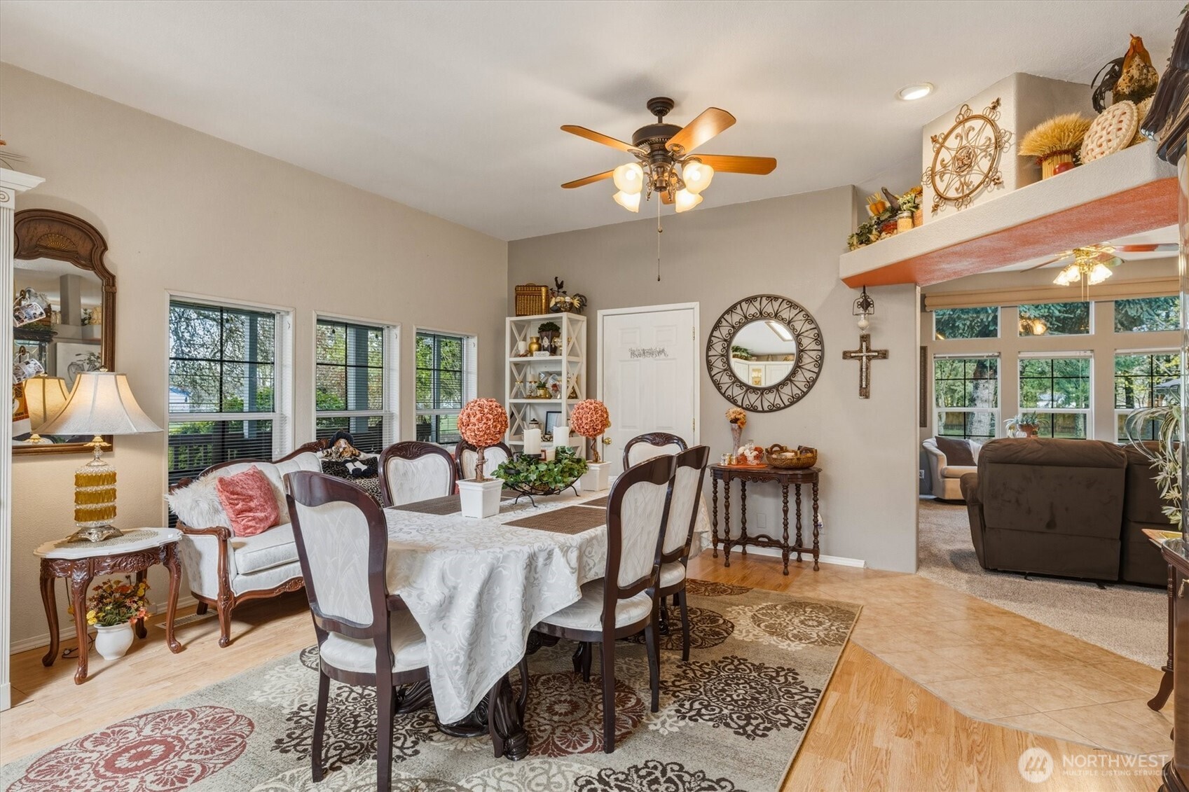 138 Twin Peaks Road Property Photo 7