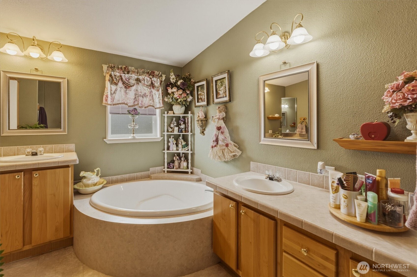 138 Twin Peaks Road Property Photo 17