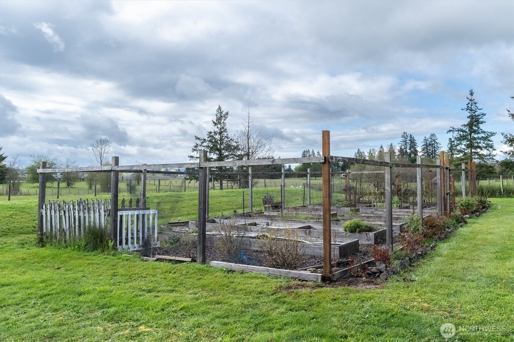 138 Twin Peaks Road Property Photo 29