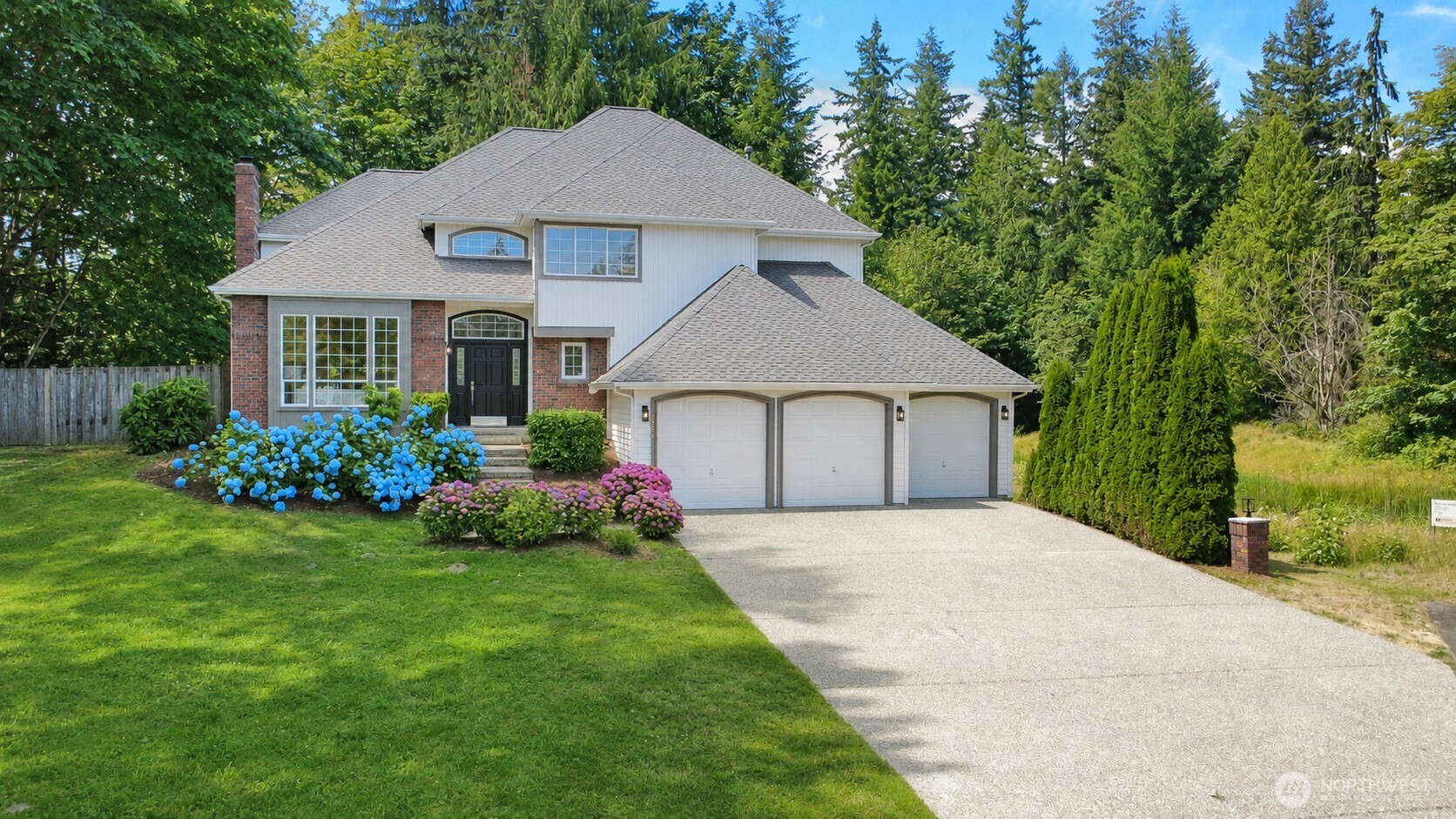 7229 245th Way Property Photo 1