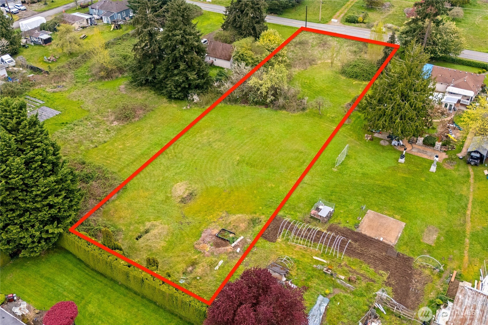 5106 Freeman Road Property Photo 4