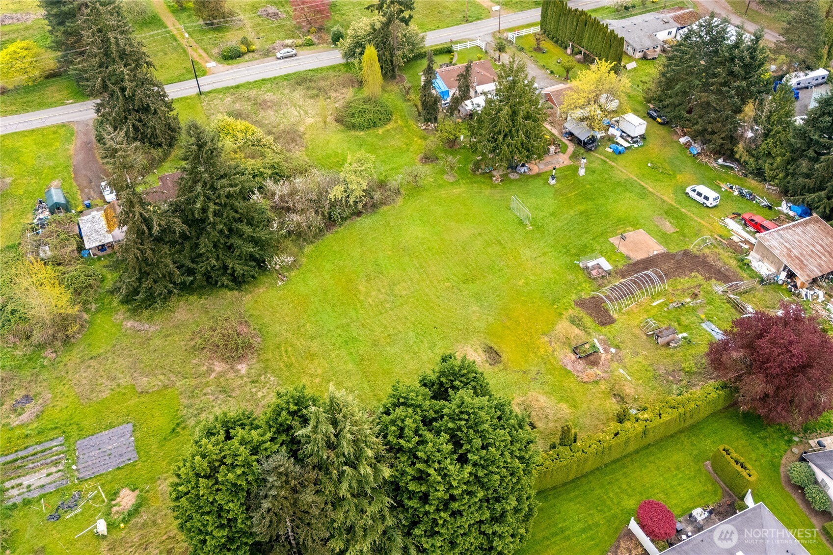5106 Freeman Road Property Photo 6