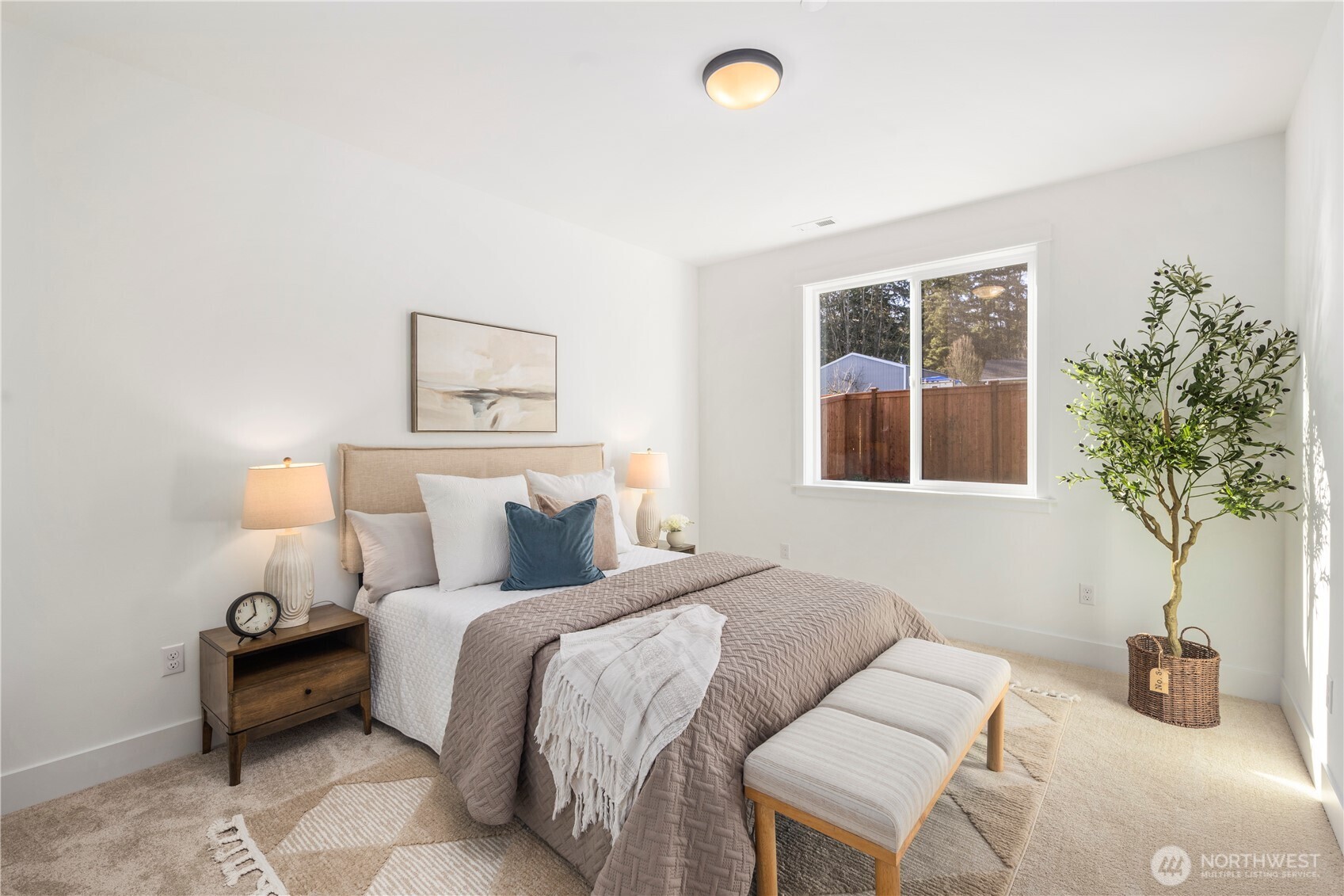 730 211th Place Property Photo 12