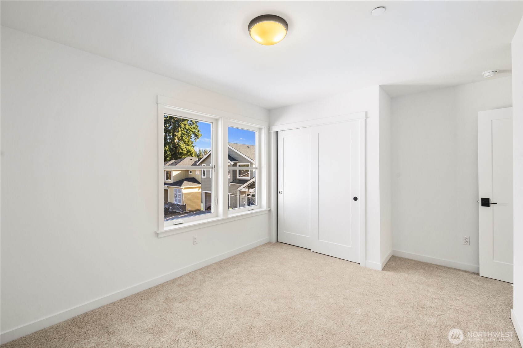730 211th Place Property Photo 28