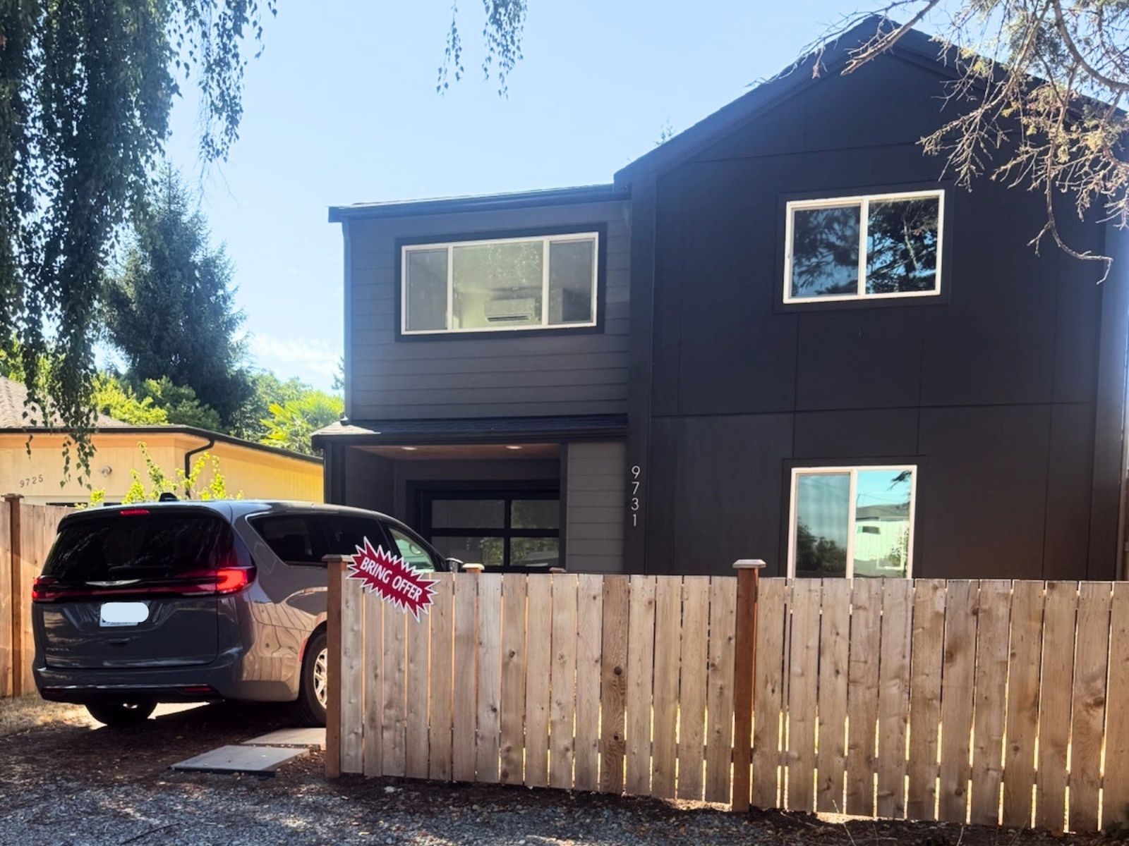9731 13th Avenue Property Photo 3