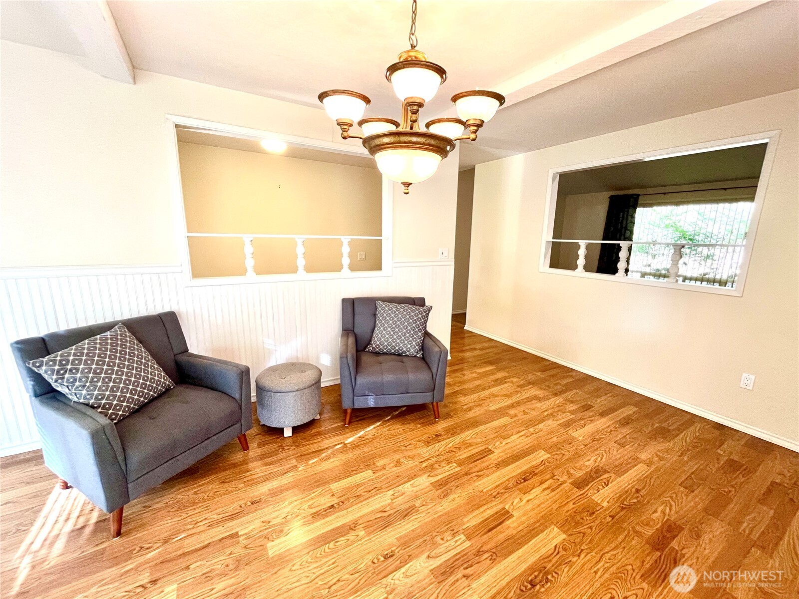 296 Dungeness Meadows Property Photo 9