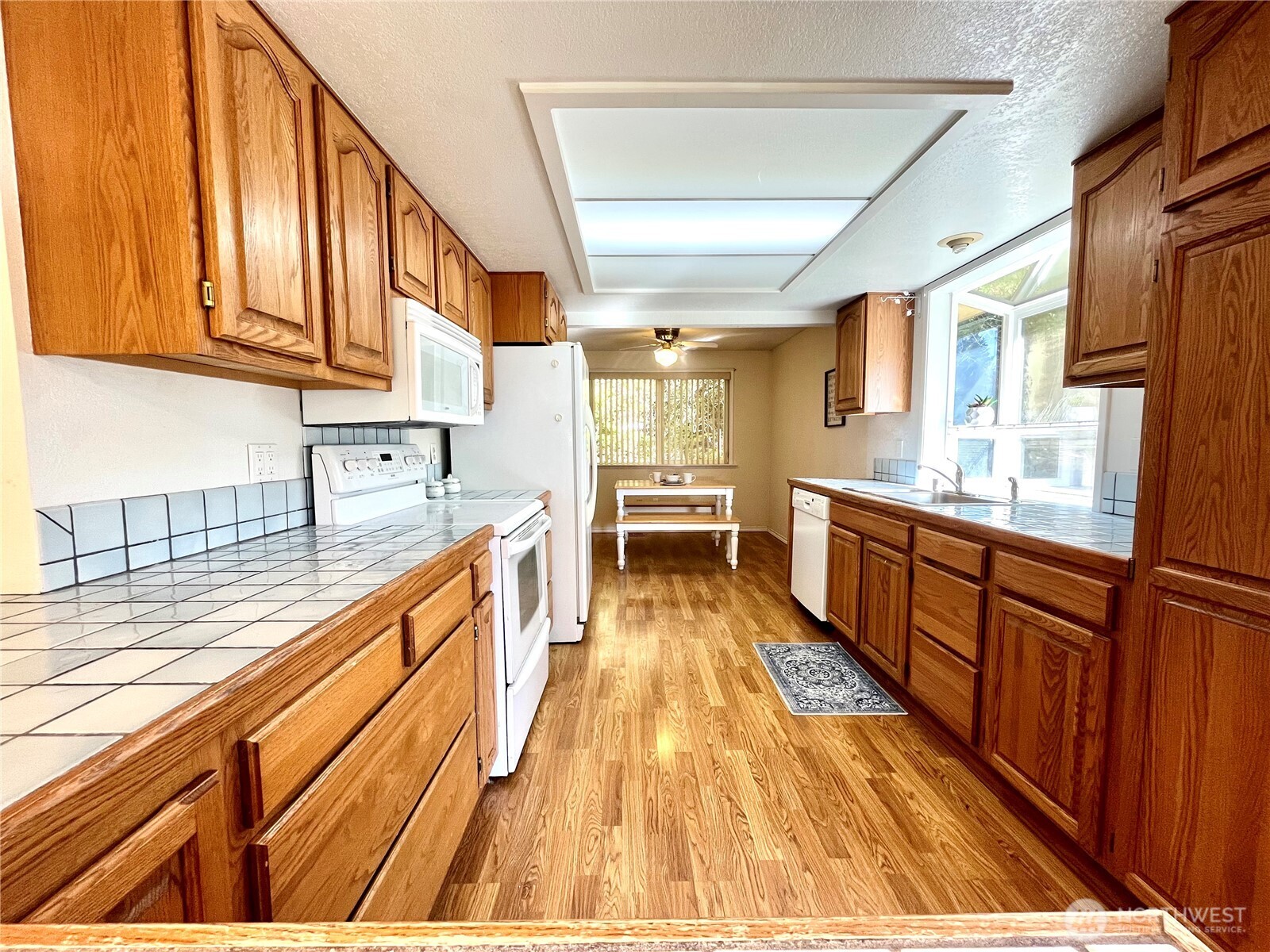 296 Dungeness Meadows Property Photo 12