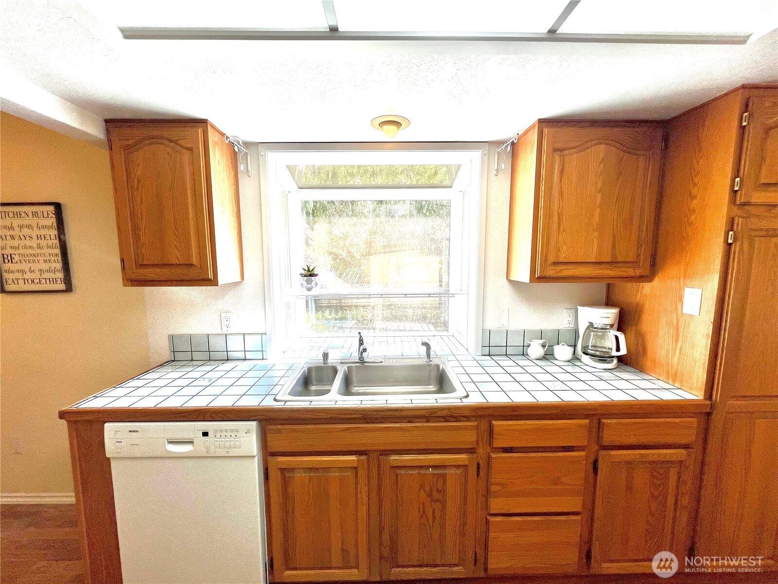 296 Dungeness Meadows Property Photo 13