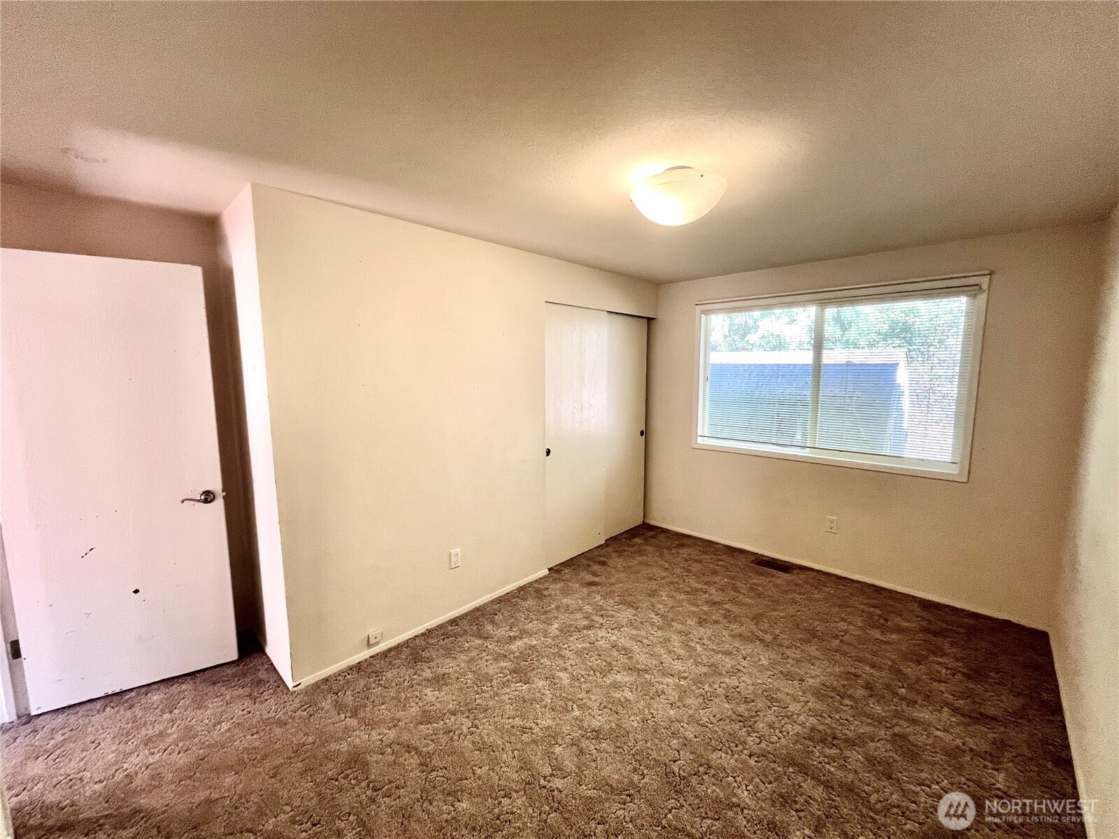 296 Dungeness Meadows Property Photo 21