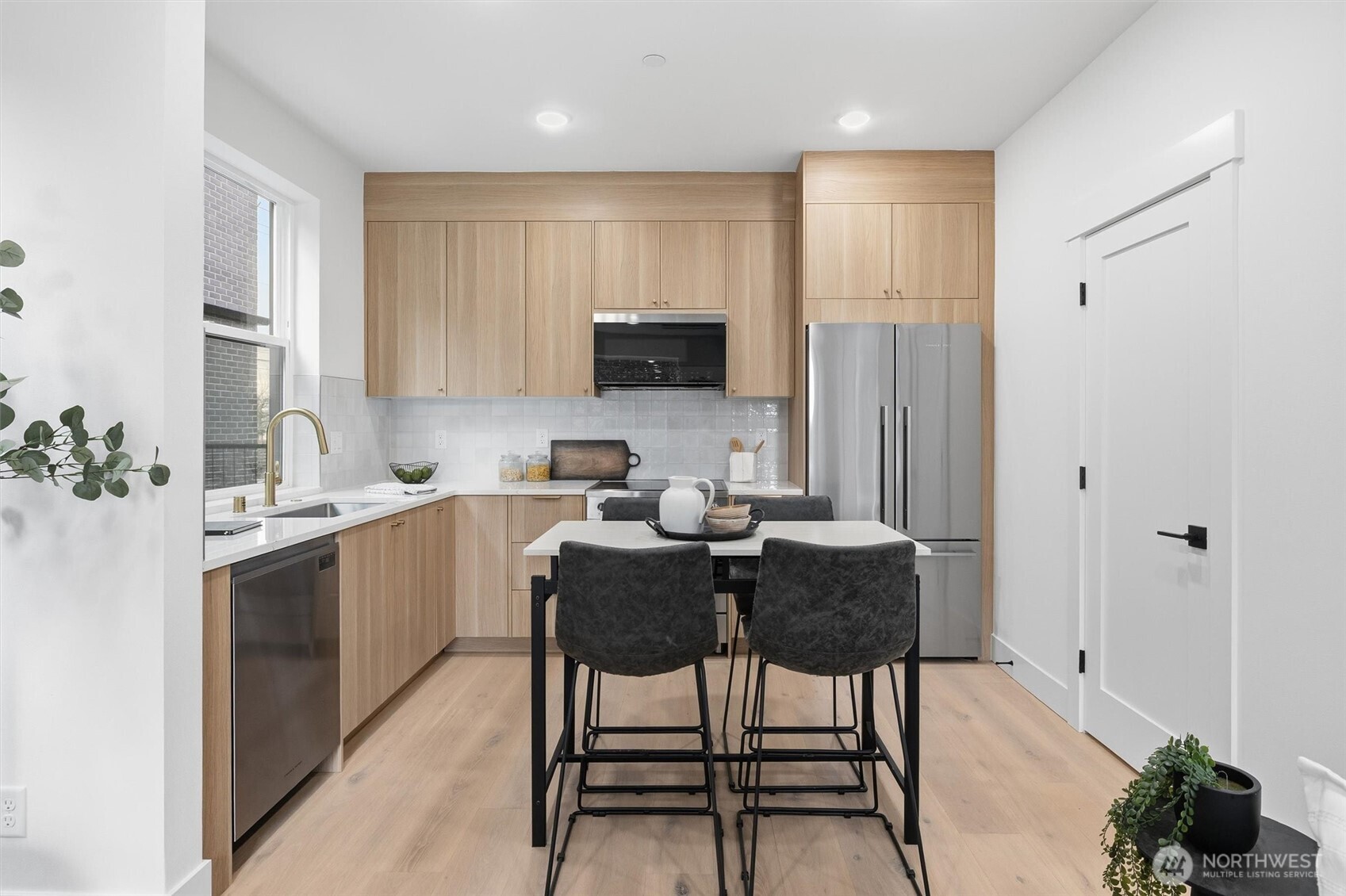2014 Fairview Avenue D Property Photo 11