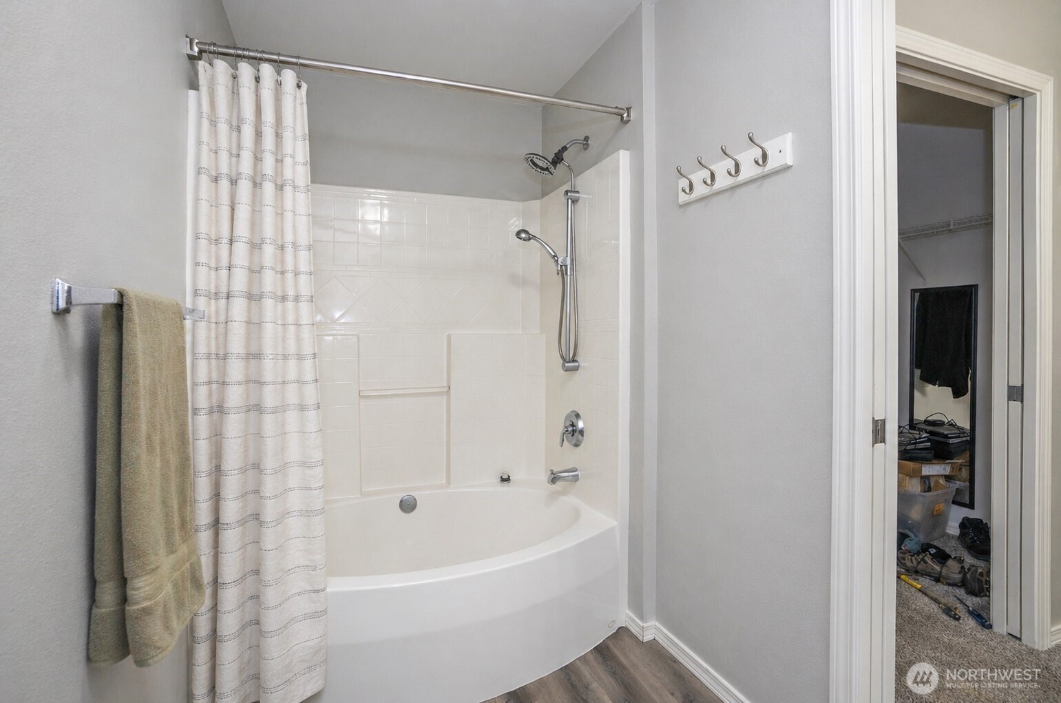 1207 63rd Street F-14 Property Photo 14