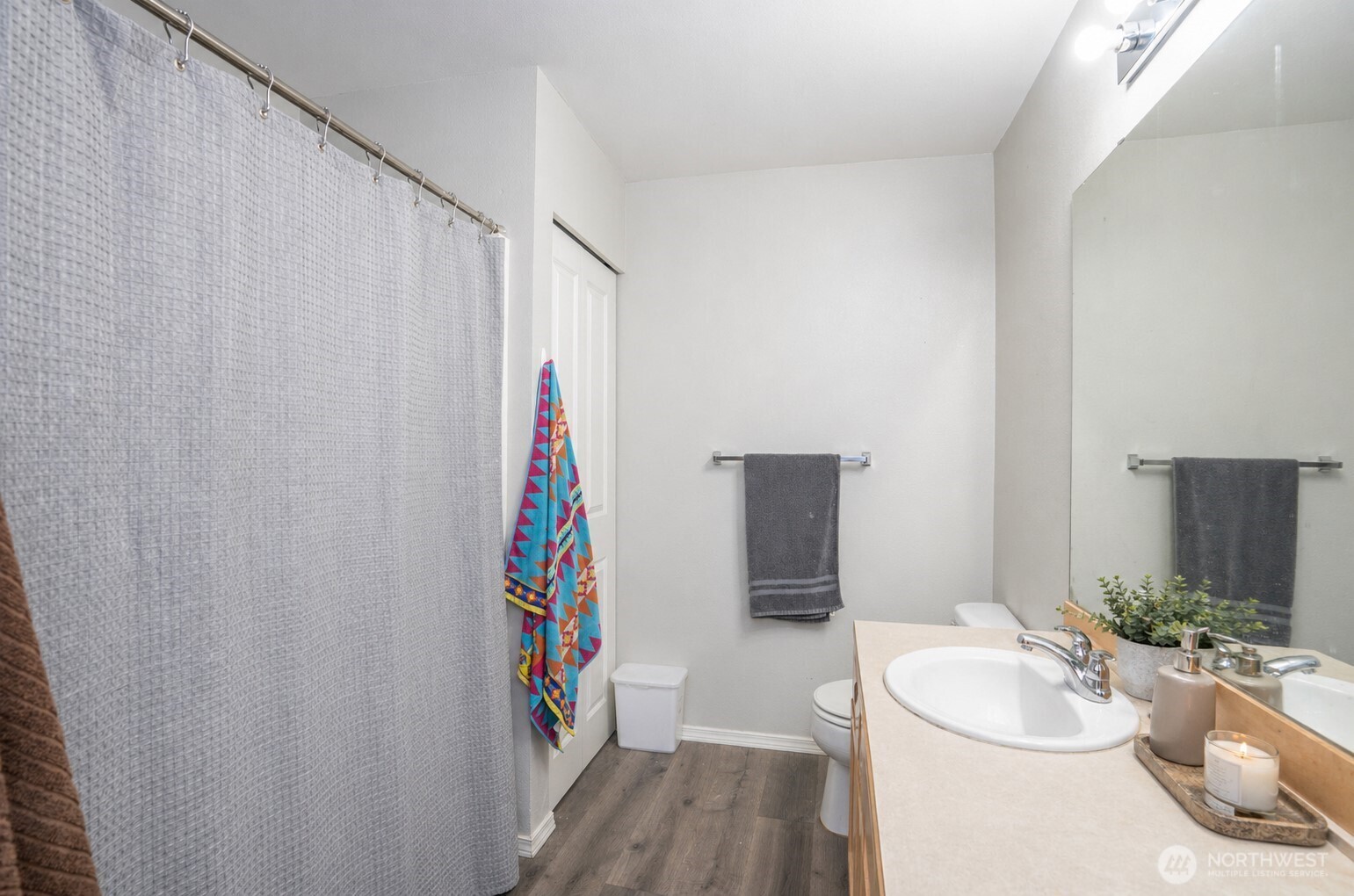 1207 63rd Street F-14 Property Photo 19