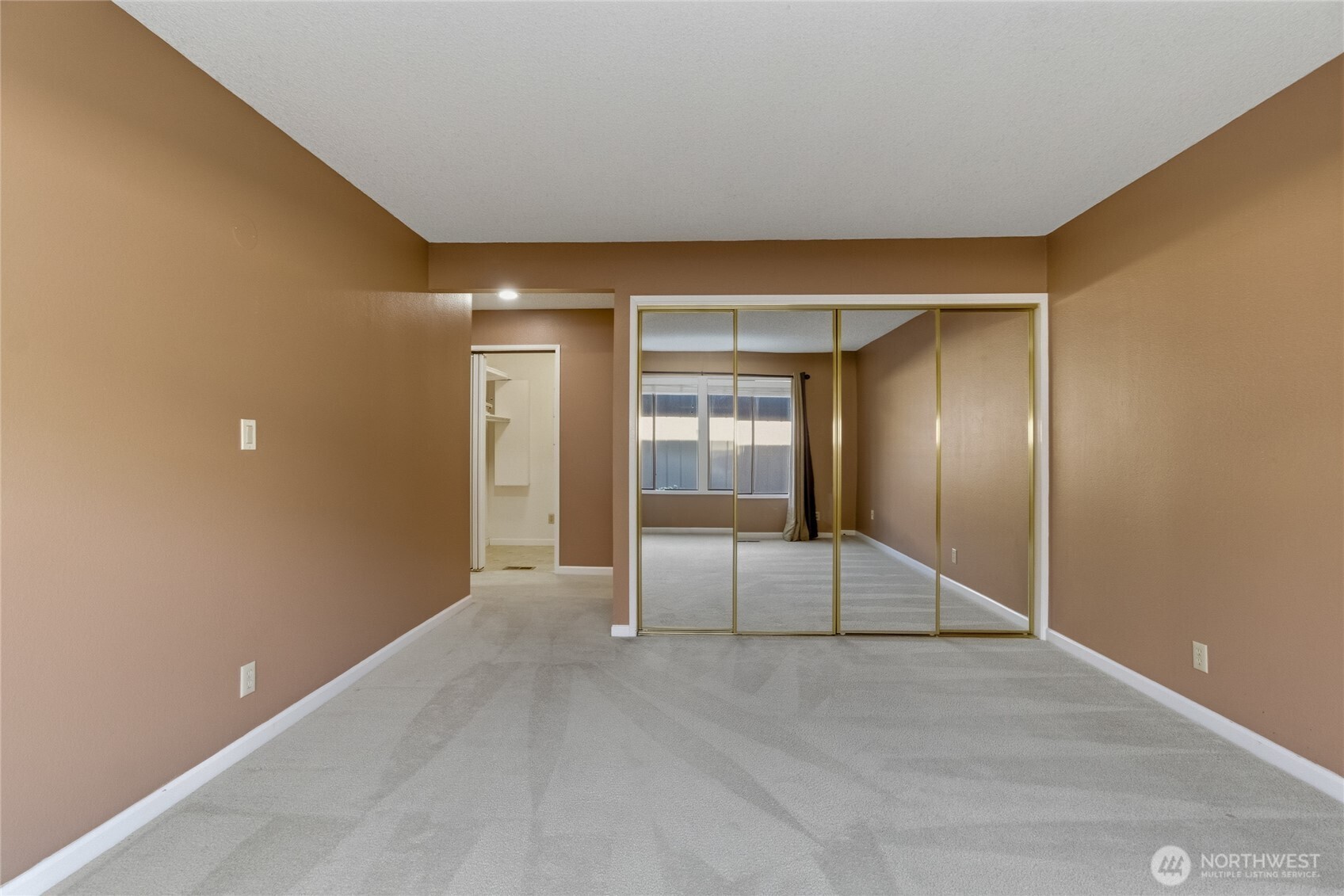 2100 Plaza Way 103 Property Photo 21