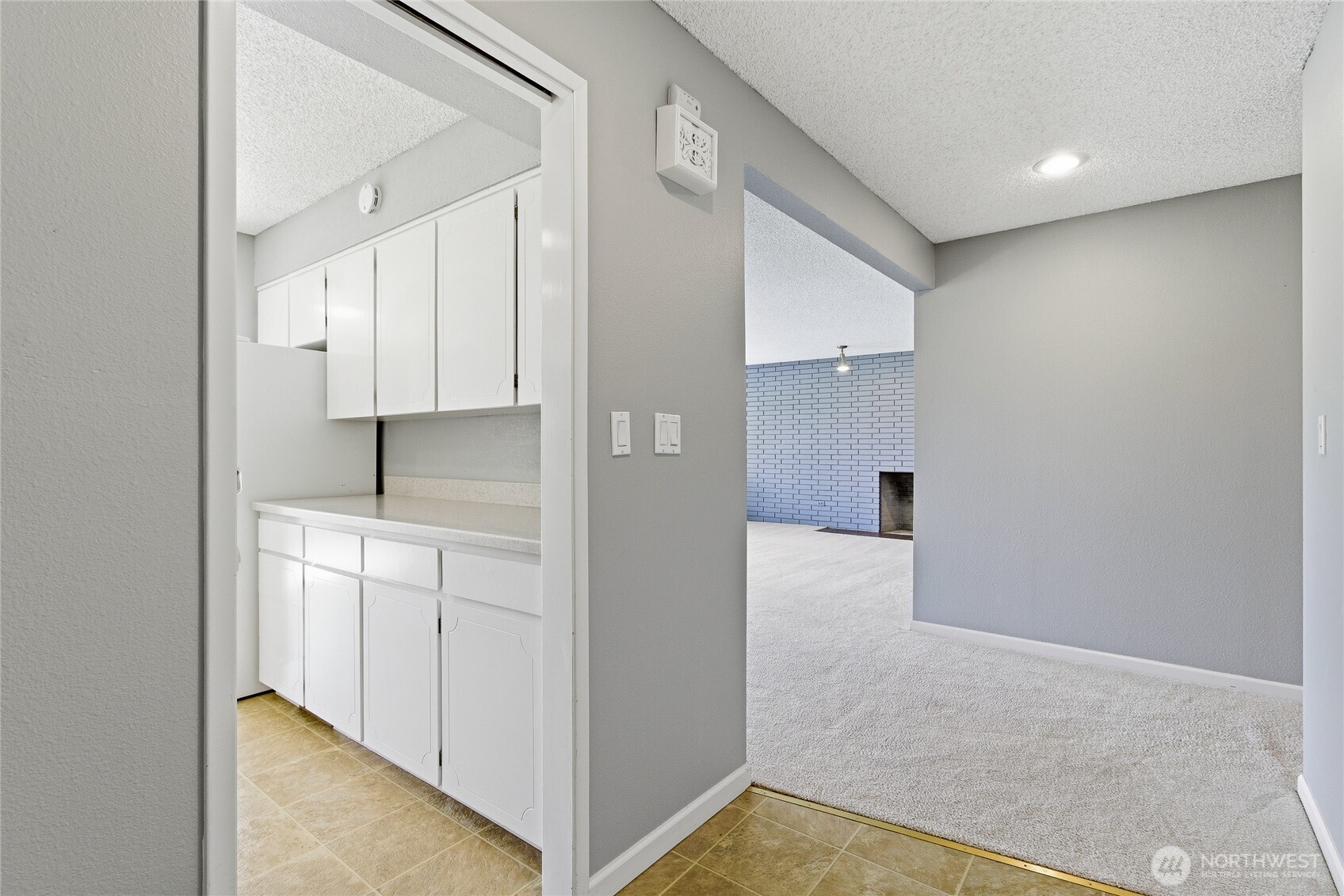 2100 Plaza Way 103 Property Photo 39