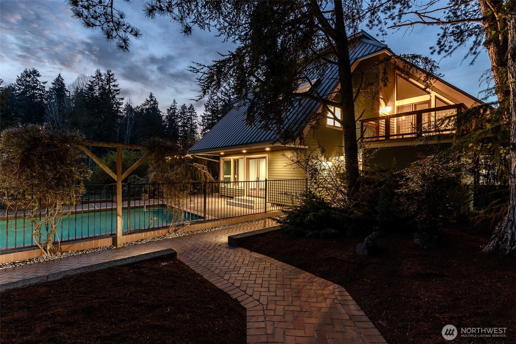 1105 14th Avenue Property Photo 12