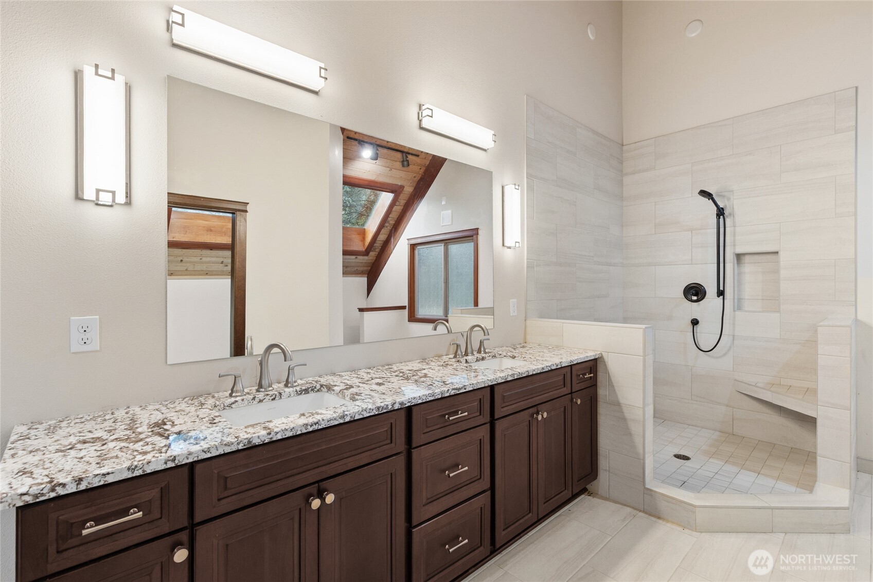 1105 14th Avenue Property Photo 27
