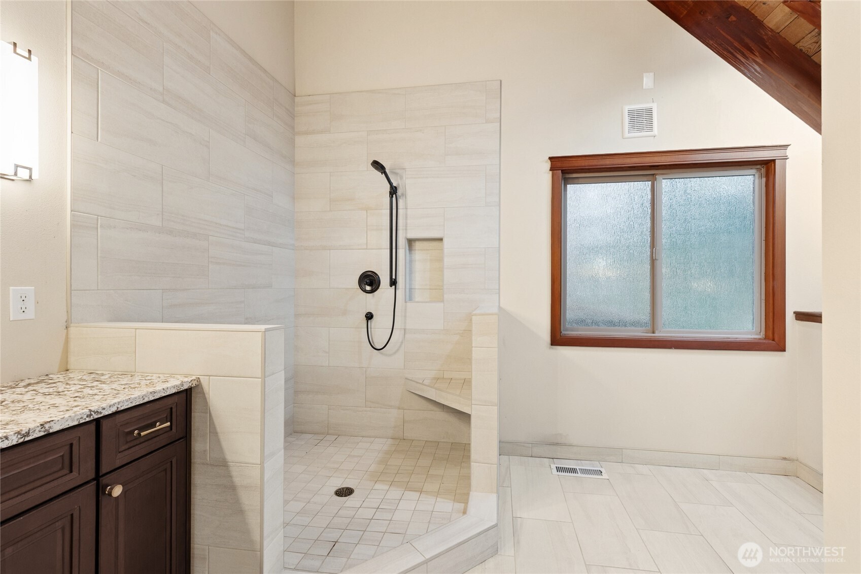 1105 14th Avenue Property Photo 28