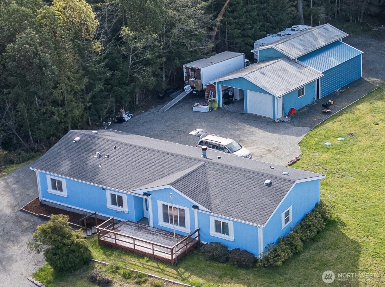 122 Derrick Road Property Photo 1
