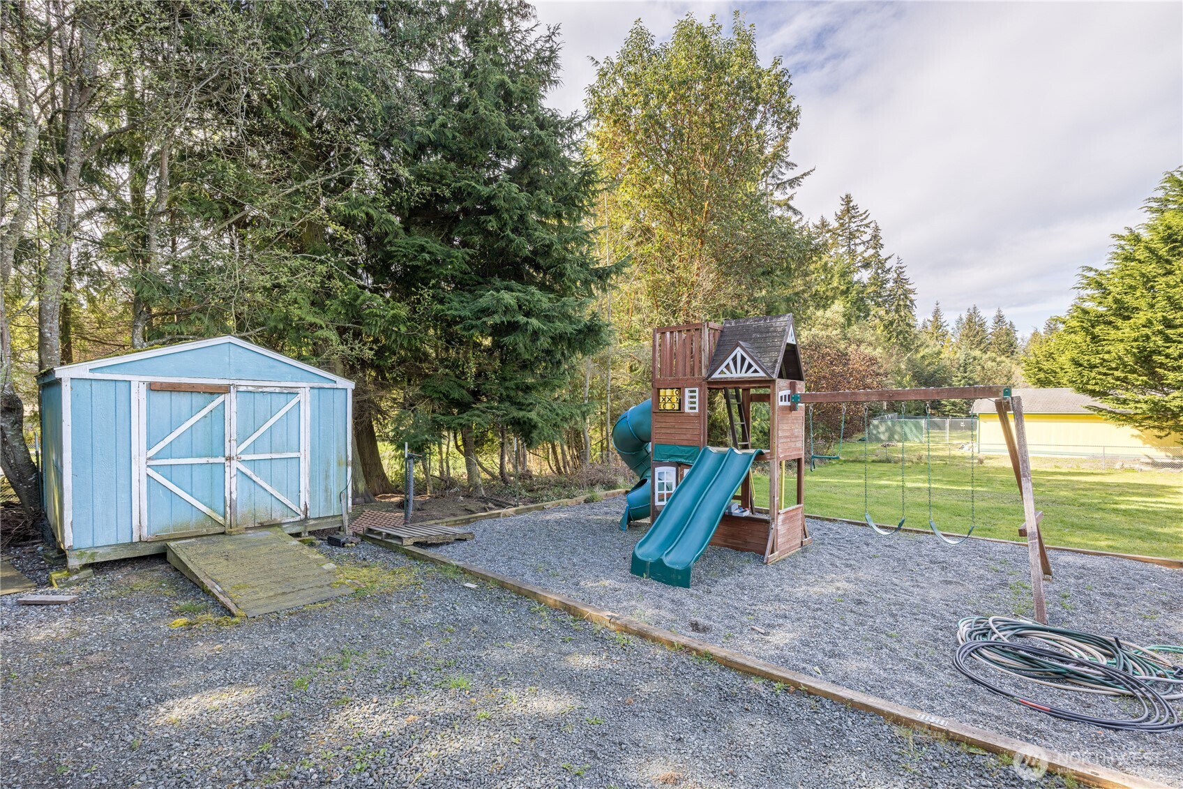 122 Derrick Road Property Photo 33