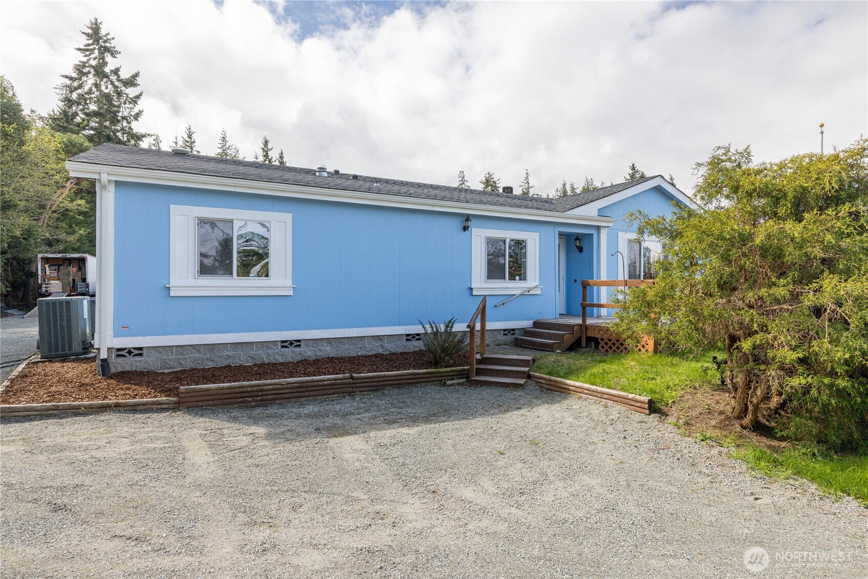122 Derrick Road Property Photo 37