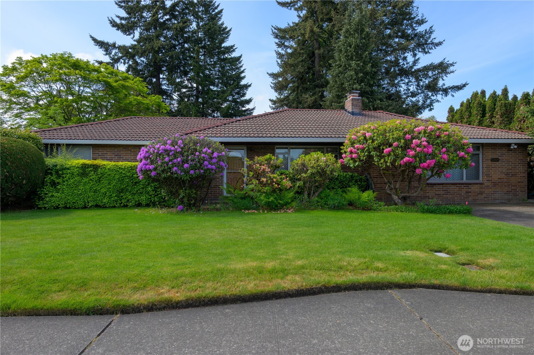 5304 108th Street Property Photo 1