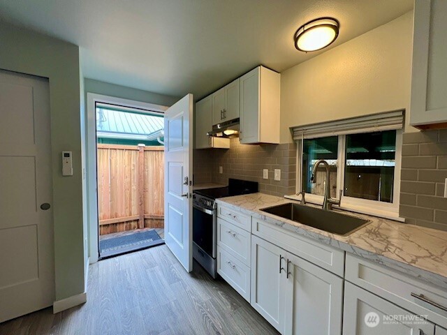819 Midway Avenue Property Photo 33