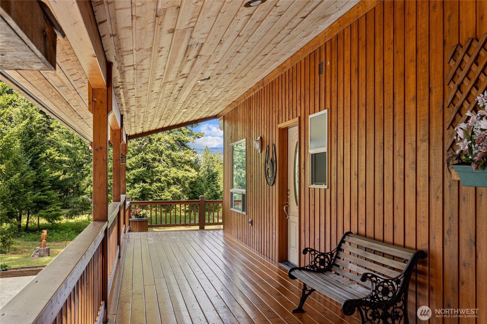 1101 Emerick Road Property Photo 6