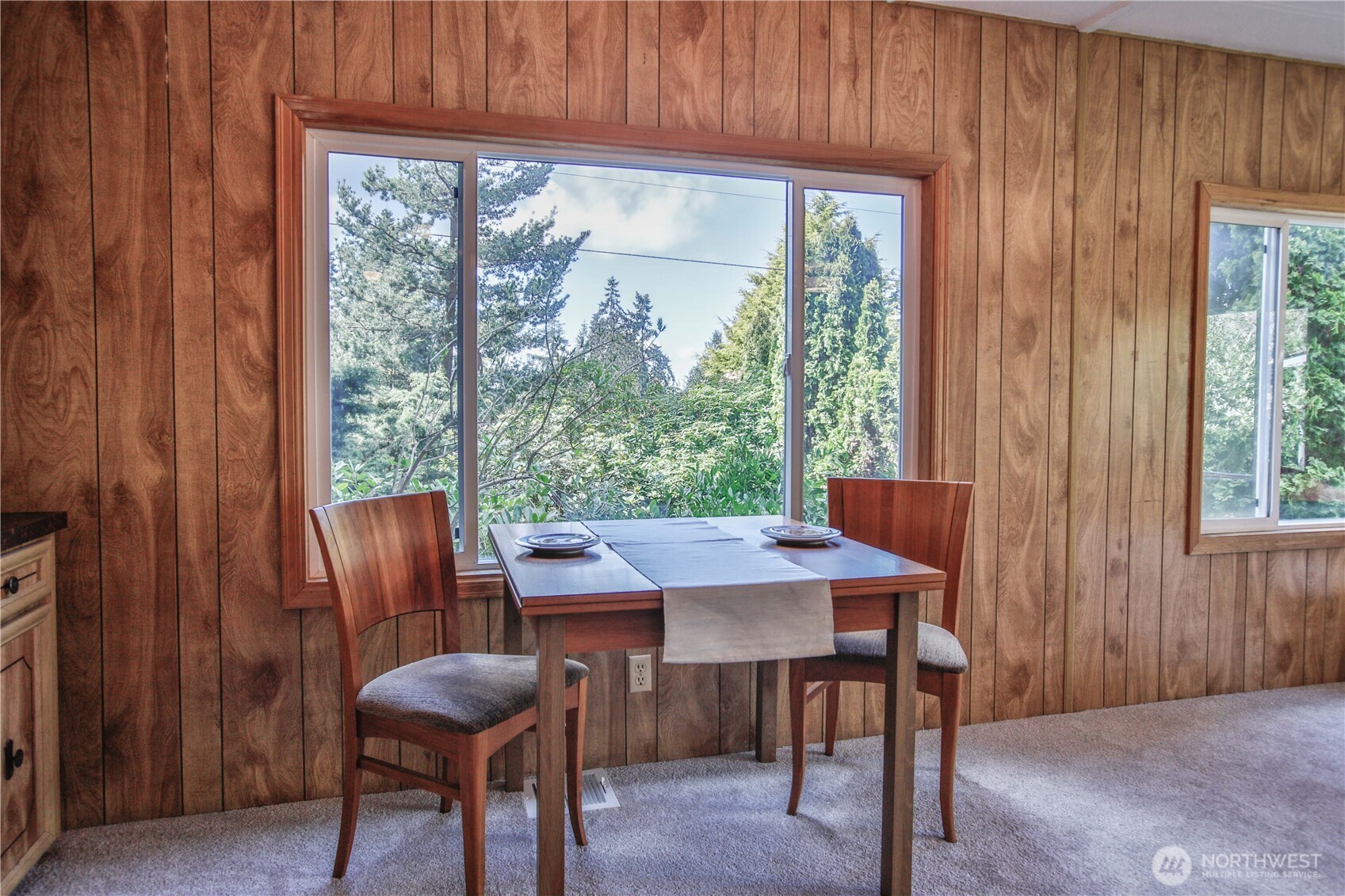 3239 Mardell Drive Property Photo 12
