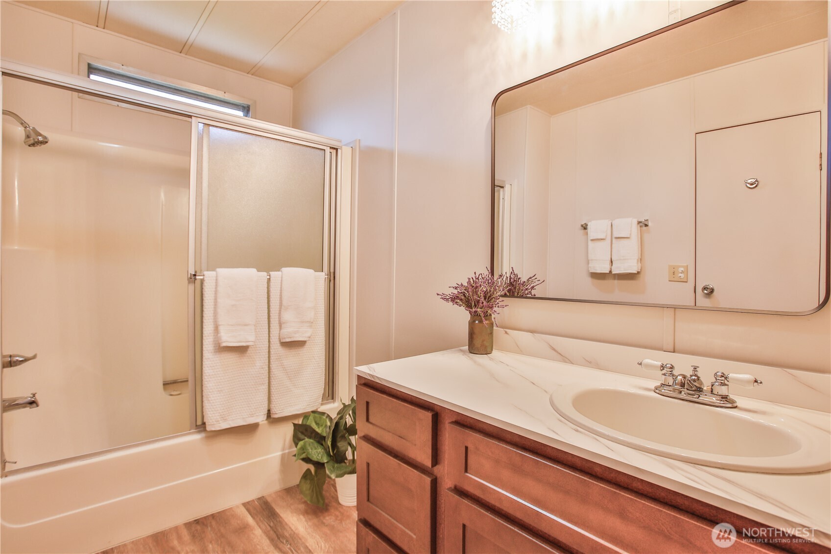 3239 Mardell Drive Property Photo 21
