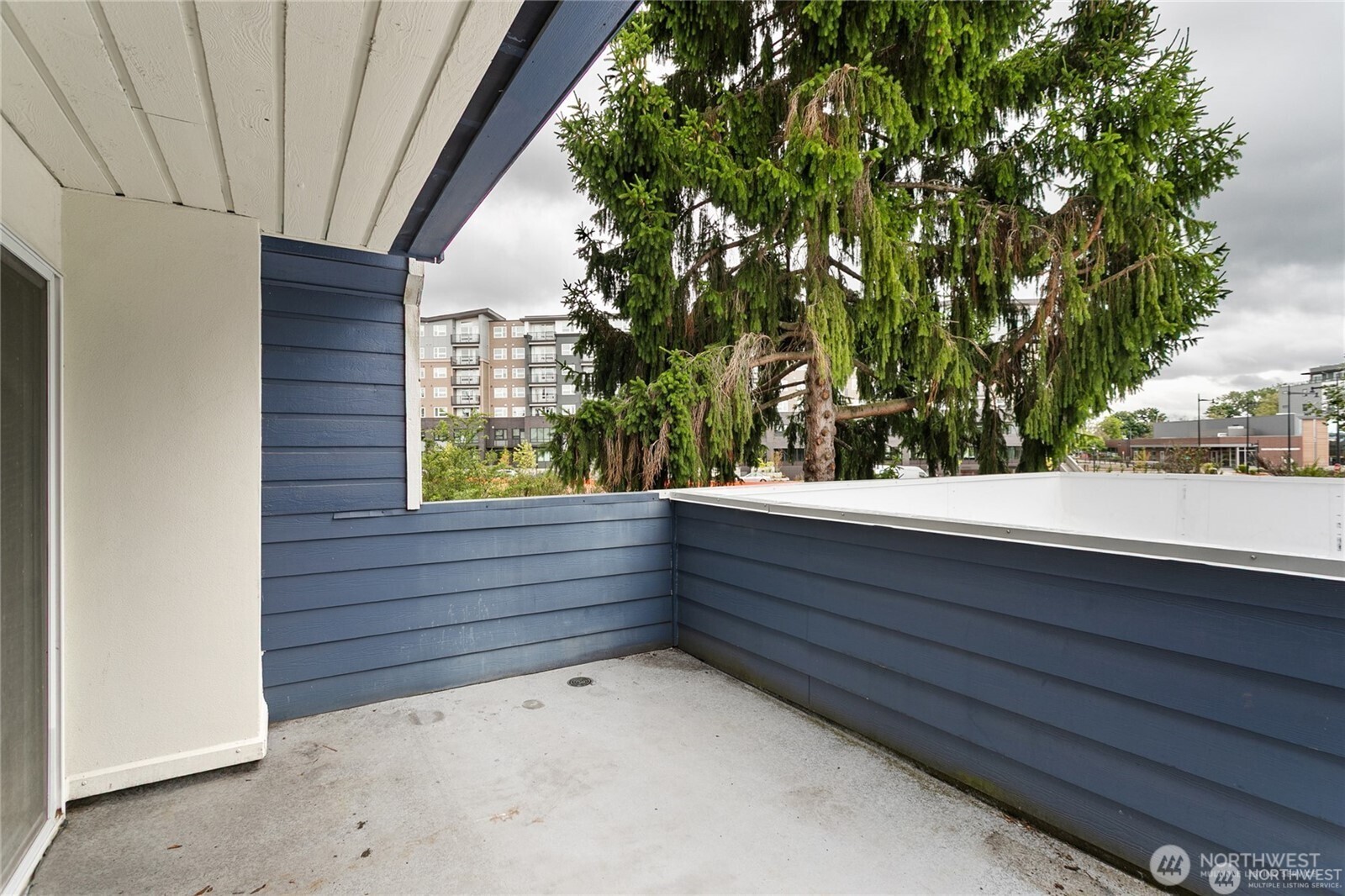 1100 Ave Ne Harrington Avenue 211 Property Photo 20