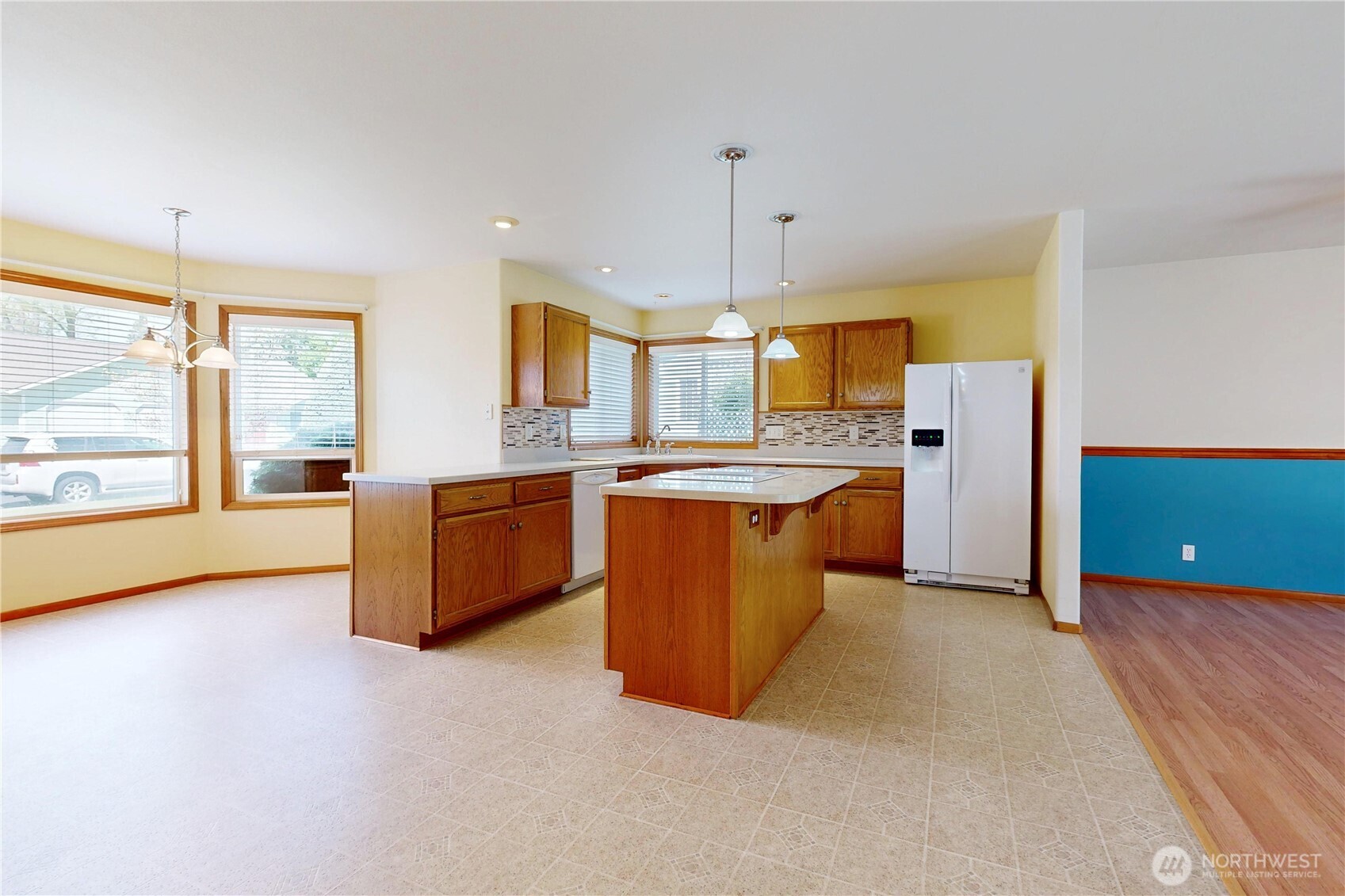 730 Wheatland Street Property Photo 3
