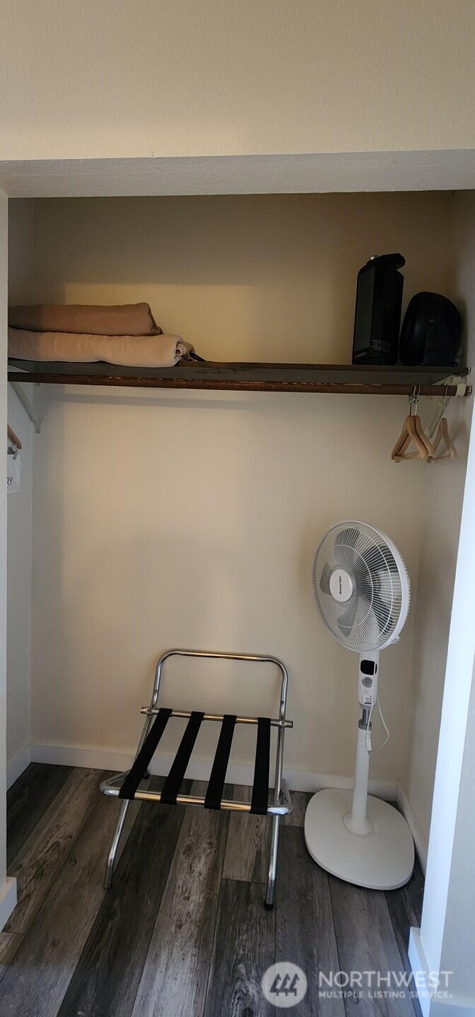 710 S Hancock Avenue 422-23 Property Photo 13