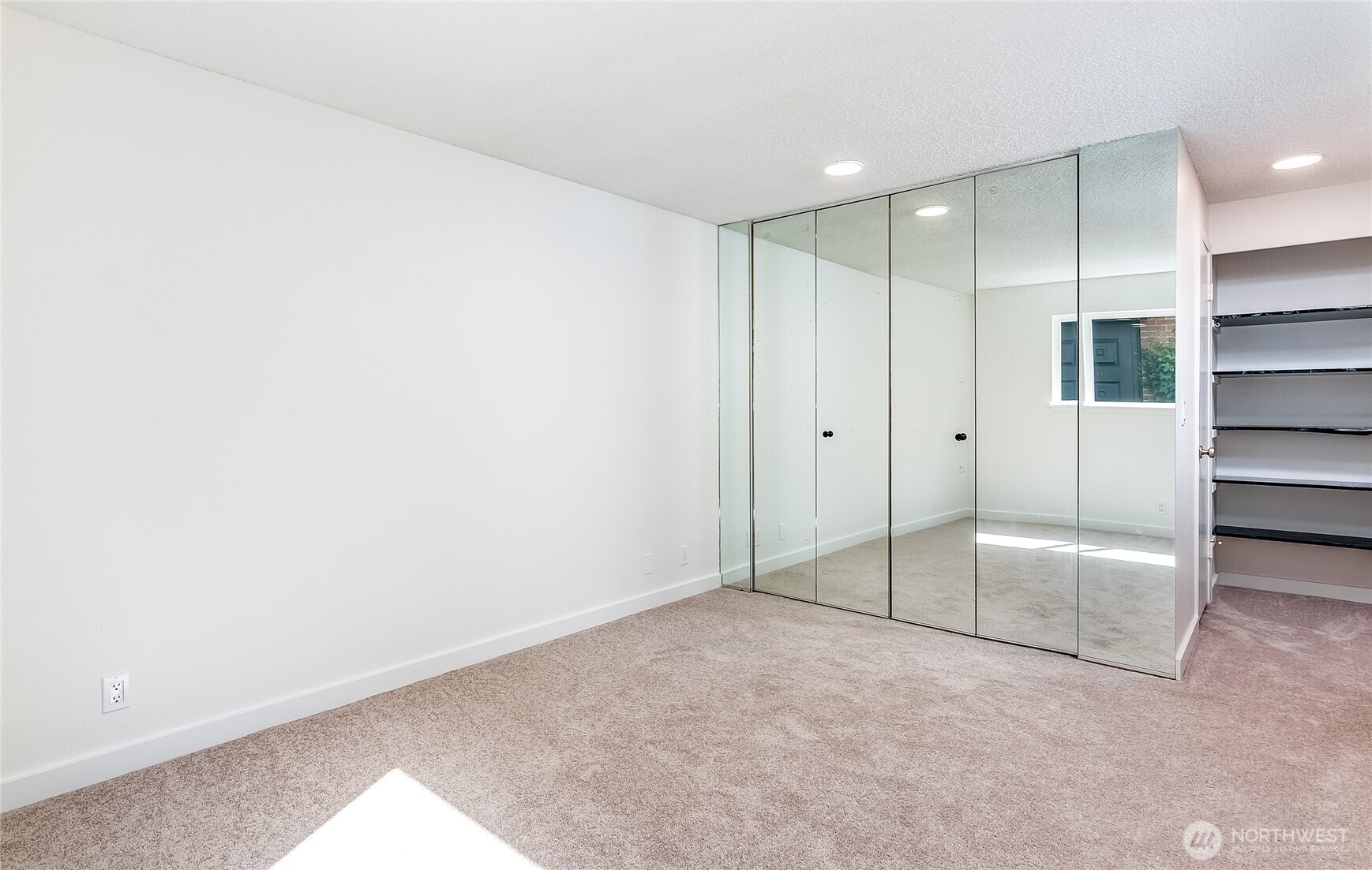 3424 25th Avenue 201 Property Photo 18