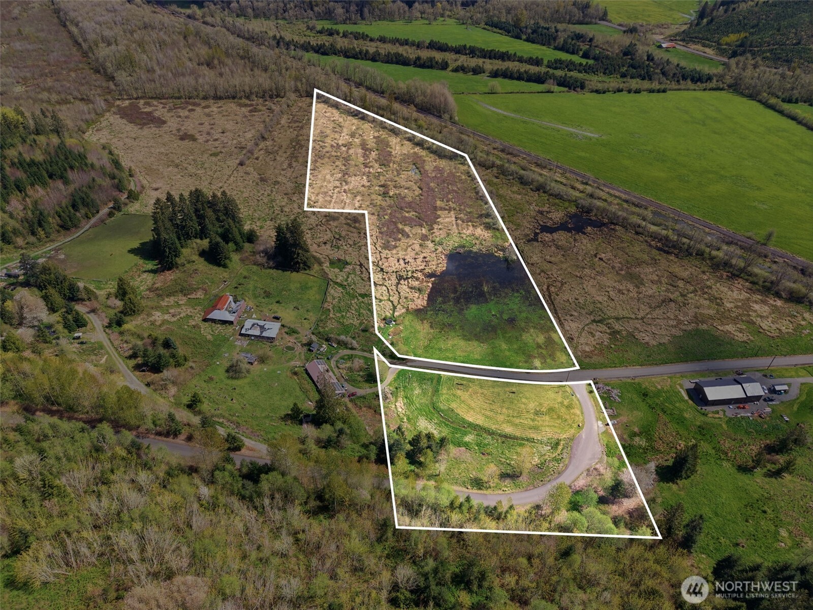 102 Seroshek Lane Property Photo 8