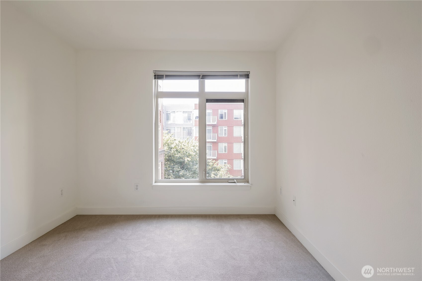 1610 Belmont Ave 407 Property Photo 8