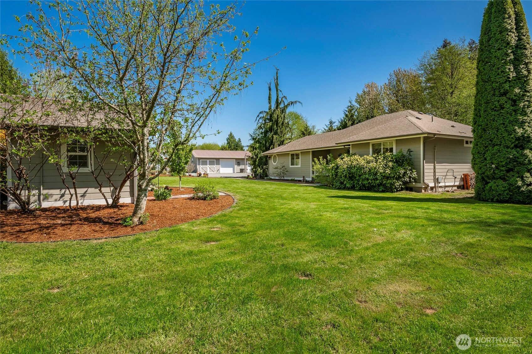 4003 Hoier Property Photo 4