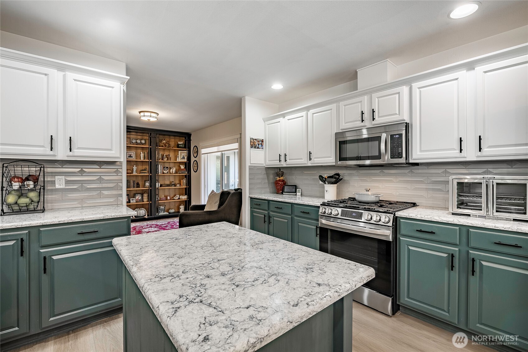 4003 Hoier Property Photo 22