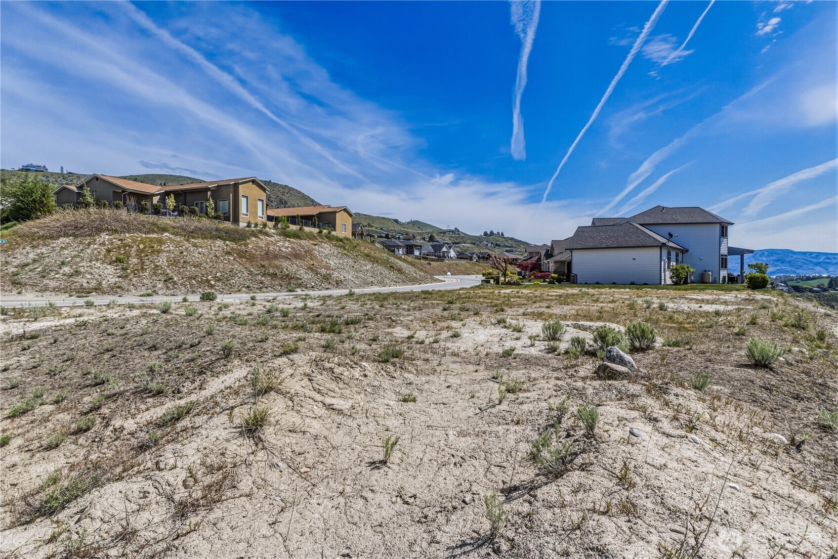 100 Waterview Drive Property Photo 16