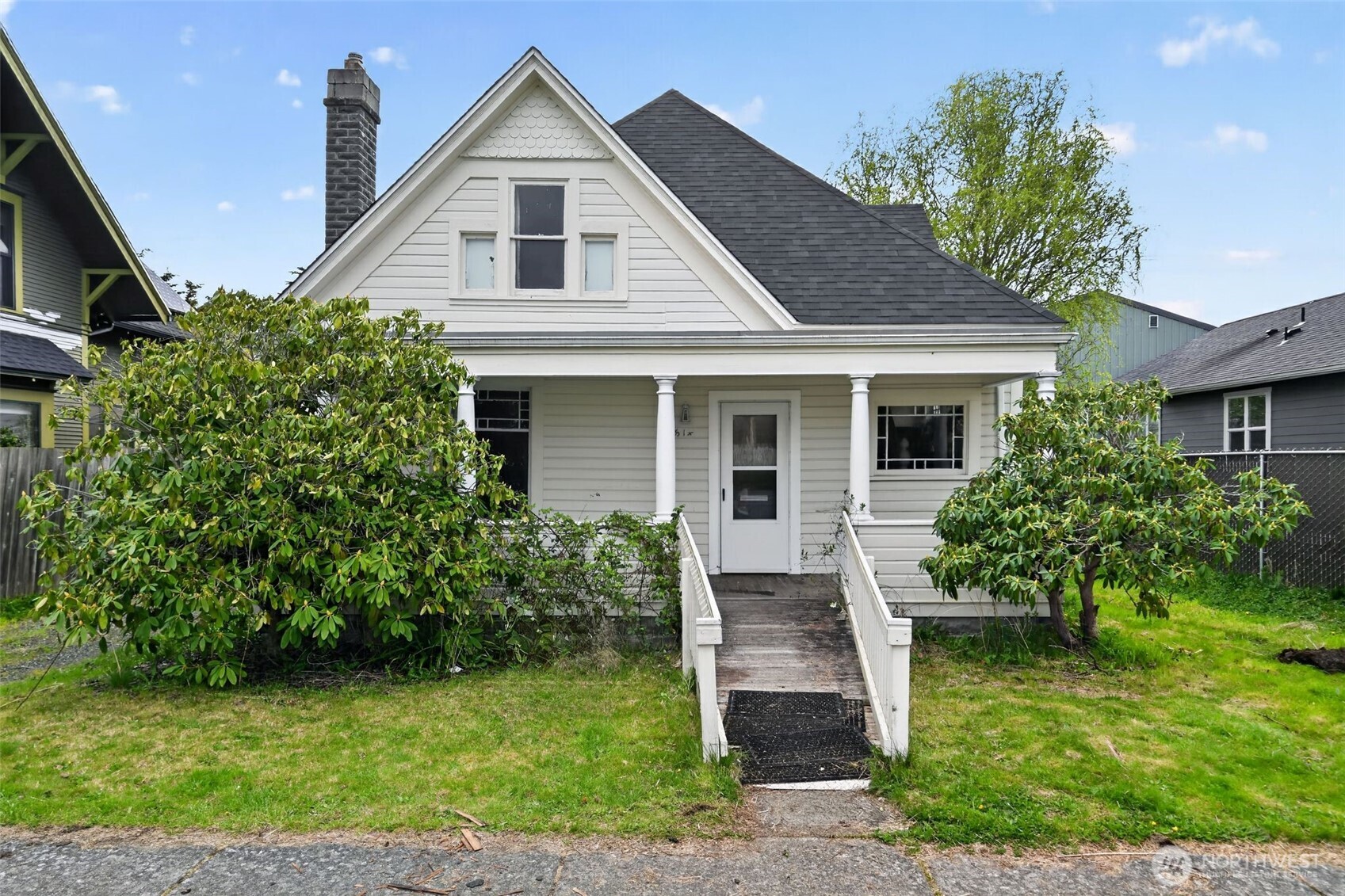 2514 Kulshan Street Property Photo 1