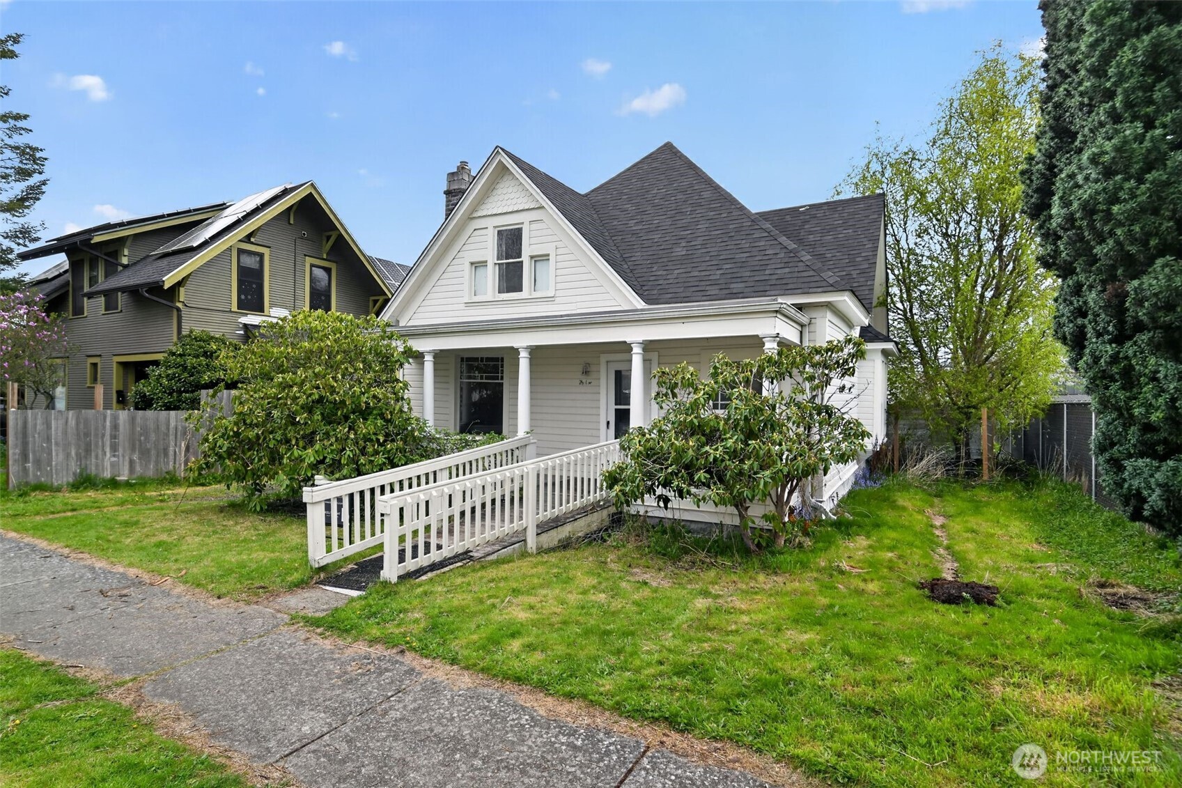 2514 Kulshan Street Property Photo 2