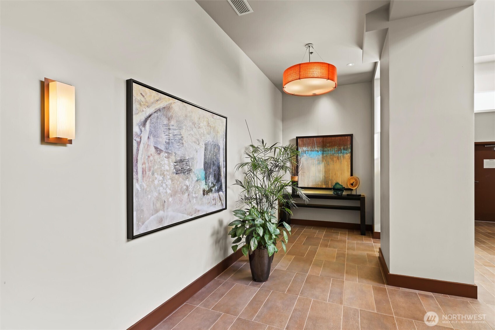 10000 Main Street 603 Property Photo 30