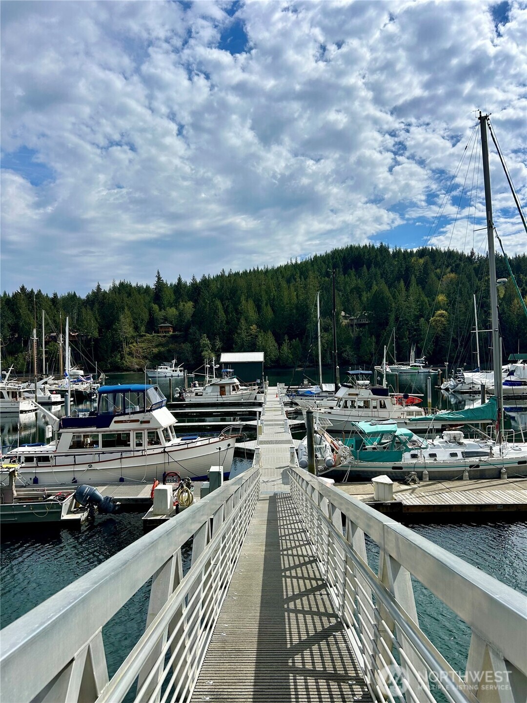 101 Pleasant Harbor Marina C-21 Property Photo 2