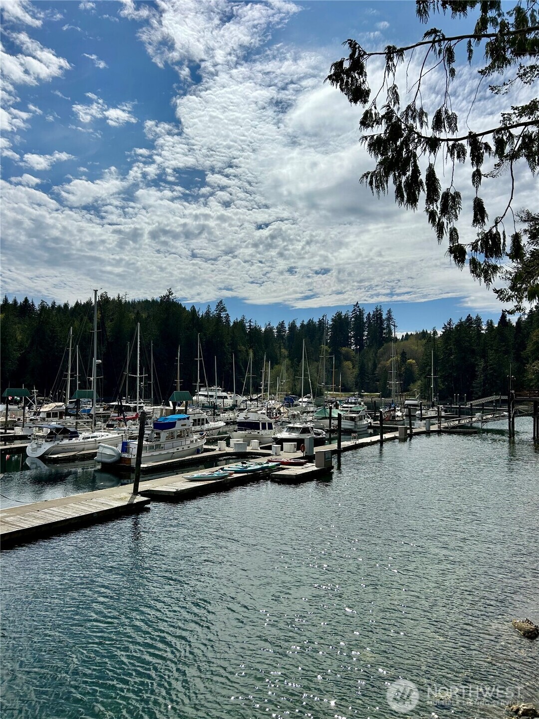 101 Pleasant Harbor Marina C-21 Property Photo 4