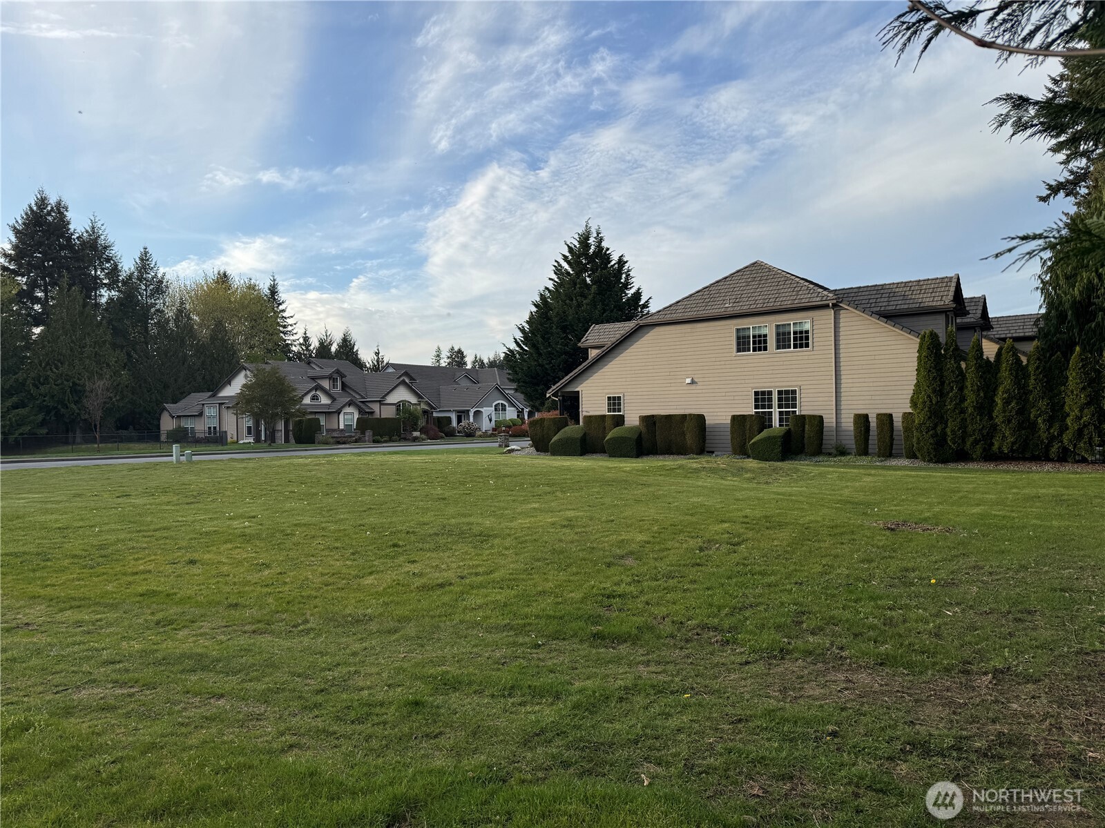 3726 Kinsale Lane Property Photo 8