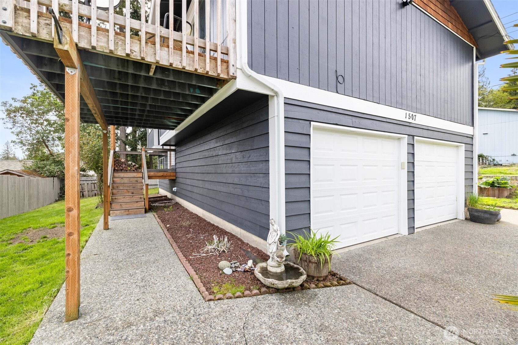 1507 S B Street Property Photo 8