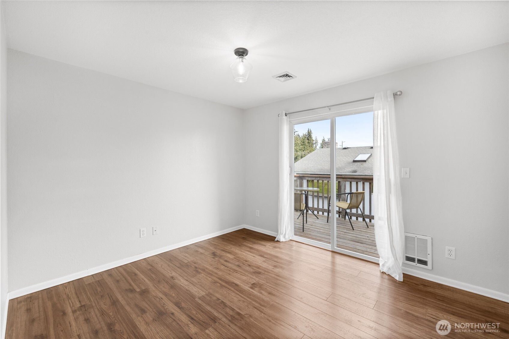 1507 S B Street Property Photo 32