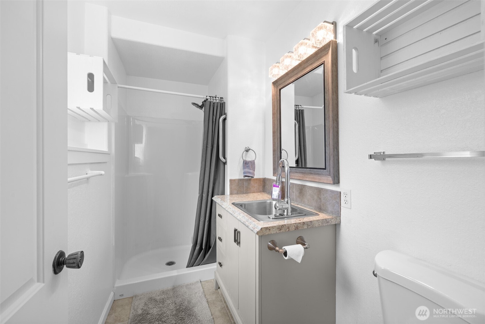 1507 S B Street Property Photo 37