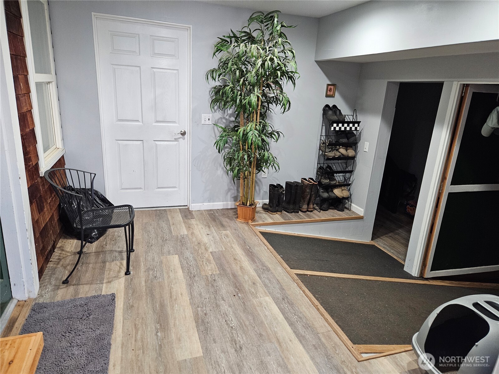 20 E Sunny Sands Road Property Photo 2