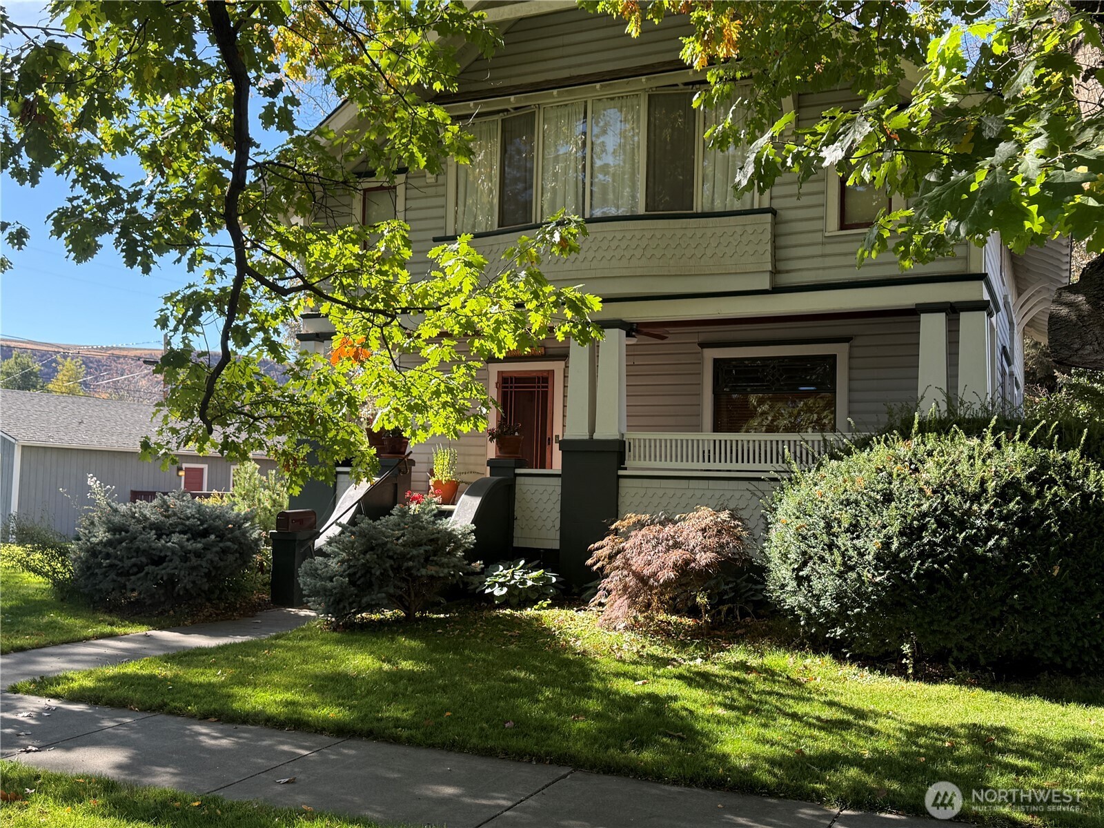 213 N 2nd Street Property Photo 40